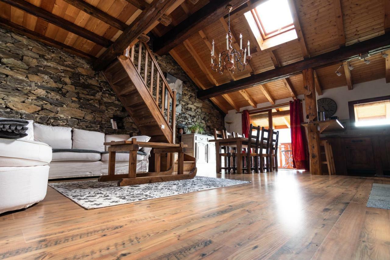 Appartamento Les Balcons Du Molliebon Séez Esterno foto